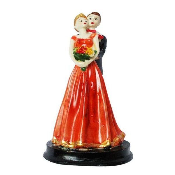 Elegant Loving Married Couple Statue Showpiece